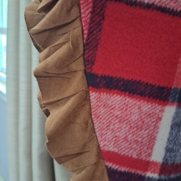 Womens Judith March Poncho size Medium - Picture 2 of 8